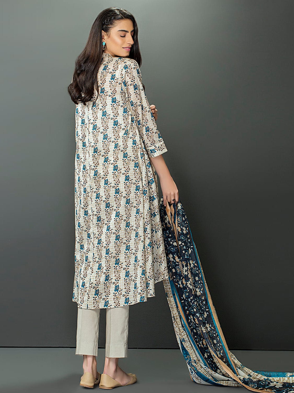 Nishat digital printed lawn 42001108-R